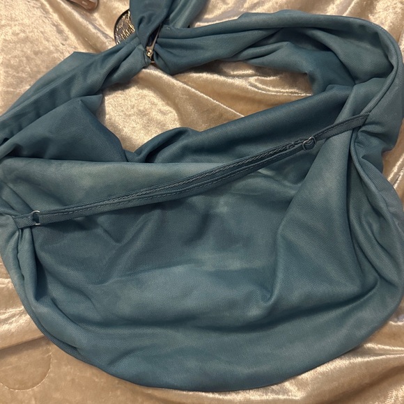 Open back top - Picture 3 of 3